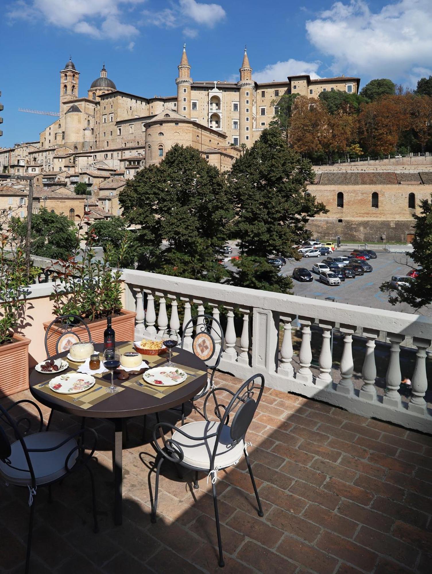 Balcone Sulle Meraviglie Urbino Exteriör bild